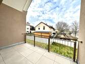 Loggia - 3 Zimmer Etagenwohnung zur Miete in Kieselbronn