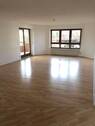 IMG_0036.JPG - Gut aufgeteilte, ruhig gelegene 4 Zimmer-Wohnung mit Aufzug in Kirchheim-Schafhof.