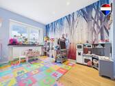 REMAX Immobilien Delux Mehrfamilienhaus Kinderzimmer Roden Mark Borowicz - Mehrfamilienhaus, Wohnhaus mit 270,00 m&sup2; in Saarlouis zum Kaufen