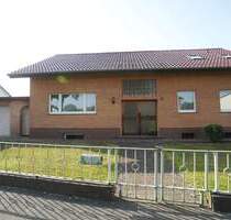 Einfamilienhaus mit Einliegerwohnung in ruhiger Wohnlage in Paderborn-Sennelager - Paderborn / Sennelager