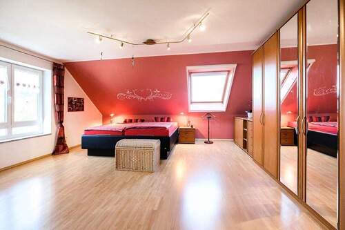 Langenfeld - Am Brückentor 42 - Eltern 1 - 