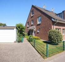 PAESCHKE-Doppelhaus in ruhiger Lage mit optimaler Anbindung - Langenfeld Immigrath