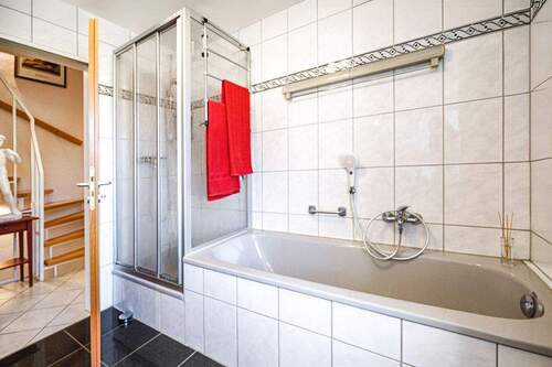 Langenfeld - Am Brückentor 42 - Bad 2 - 