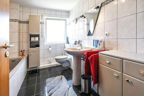 Langenfeld - Am Brückentor 42 - Bad 1 - 