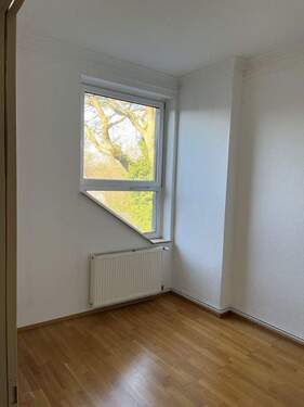 erstes Schlafzimmer OG - 