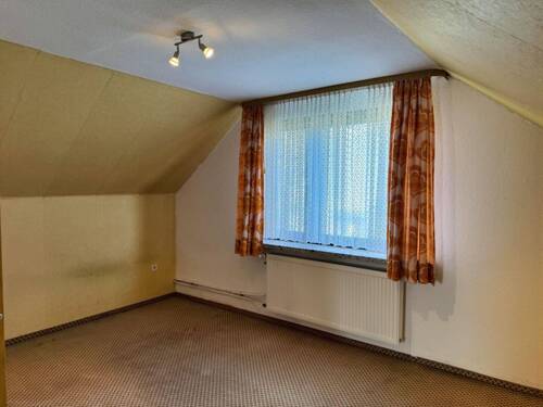 Zimmer Dachgeschoss II - 