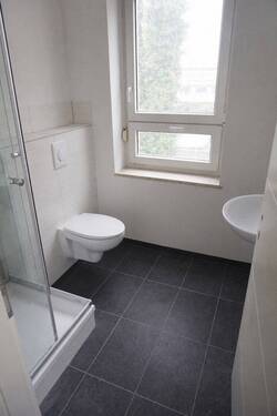 Bad - 2 Zimmer Etagenwohnung zur Miete in Leipzig