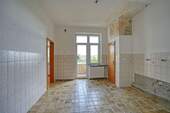 Küche mit Zugang zur Loggia - 