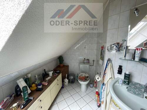 Bad im Dachgeschoss - 