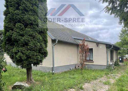 Hausansicht - 6 Zimmer Einfamilienhaus zum Kaufen in Rietz-Neuendorf
