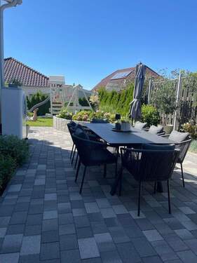 Blick in den Garten - 4 Zimmer Doppelhaushälfte zur Miete in Oldenburg in Holstein