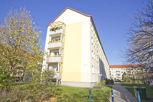 Giebel - Etagenwohnung mit 58,20 m&sup2; in Halle (Saale) zur Miete
