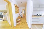 Wohnungsflur - 3 Zimmer Etagenwohnung in Dessau-Roßlau