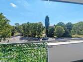 Balkon-Blick zum Cramer-Klett-Park - 