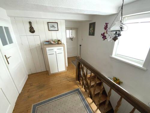 Flur 1.OG - Bauernhaus, Landhaus mit 180,00 m² in Dünwald zum Kaufen