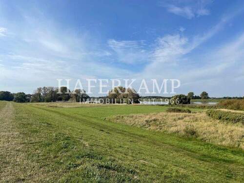Wohnen an der Elbe - Sonniges Grundstück fußläufig zur Elbe!