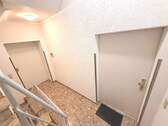 Nur zwei Wohnungen auf der Etage - 