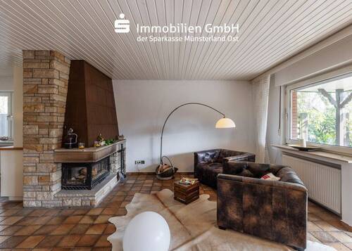 Wohnzimmer - 4 Zimmer Doppelhaushälfte zum Kaufen in Münster