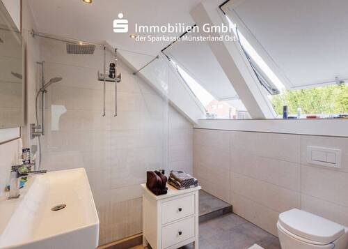 Badezimmer - Doppelhaushälfte mit 117,00 m&sup2; in Münster zum Kaufen