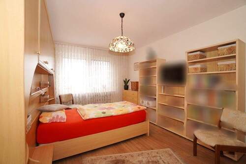 Schlafzimmer EG - 