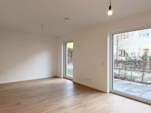 Wohnzimmer - Etagenwohnung mit 59,20 m&sup2; in München zur Miete