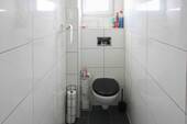 WC - 