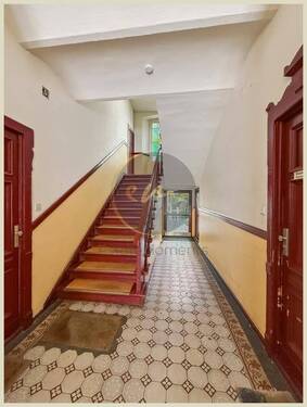 Hauseingangsbereich - Etagenwohnung mit 32,40 m² in Berlin zum Kaufen