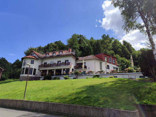 1754485035822.jpg - ELSTER & SÖHNE IMMOBILIEN präsentiert: Ein Ort für Genießer ,, Hotel Berghof ,,
