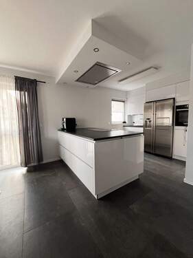 Küche - 6 Zimmer Einfamilienhaus zum Kaufen in Gelnhausen