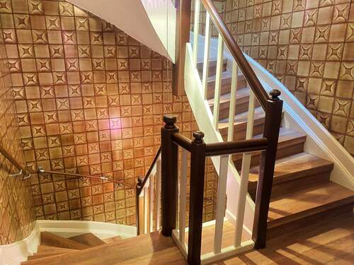 Hausflur - Etagenwohnung mit 74,00 m&sup2; in Essen zum Kaufen