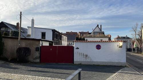 Ansicht Einfahrt - 4 Zimmer Einfamilienhaus in Dohna