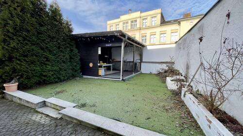 überdachter Freisitz - 