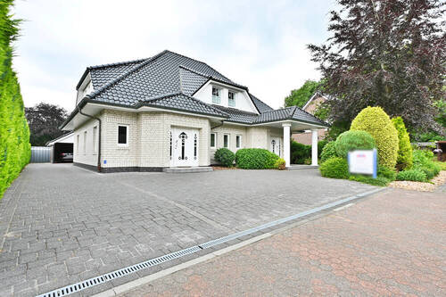Außenansicht - Einfamilienhaus mit 205,00 m² in Rhauderfehn / Westrhauderfehn zum Kaufen