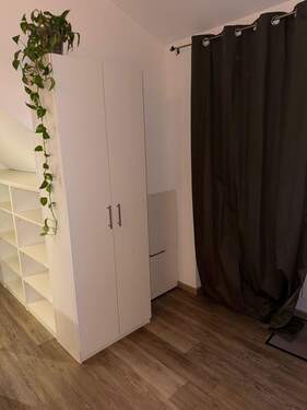 Maßangefertigt Schrank 3.jpg - 