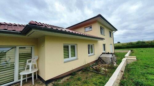 k-20250919_121706.jpg - Mehrfamilienhaus, Wohnhaus mit 180,00 m² in Werneuchen zum Kaufen