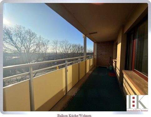 Balkon Küche/Wohnen - 