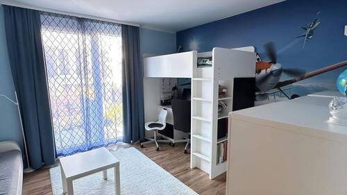 Zimmer 1 - 
