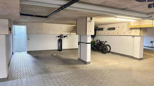 Tiefgarage - 