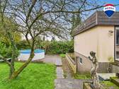 RE/MAX Immobilien DeLux Einfamilienhaus Wallerfangen-Oberlimberg Hinten - 
