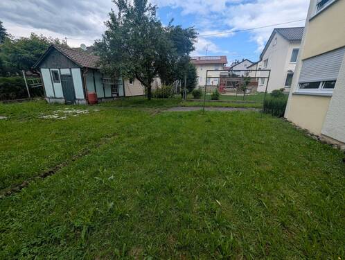 Garten - 9 Zimmer Mehrfamilienhaus, Wohnhaus zum Kaufen in Hochdorf