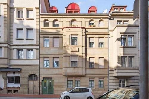 Außenansicht - Altbau mit Charme und Potenzial in der Nordstadt! Vermietete 4-Zimmer-ETW!