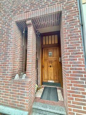 Eingang - 7 Zimmer Reihenmittelhaus in Herzogenrath