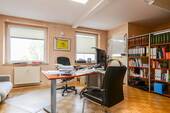 Büro 1 - 