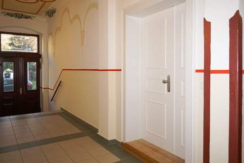 Wohnungseingang - 3 Zimmer Etagenwohnung in Pirna