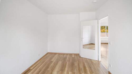 Schlafzimmer - Rückseite - Terrassenwohnung mit 63,00 m&sup2; in Berlin zum Kaufen