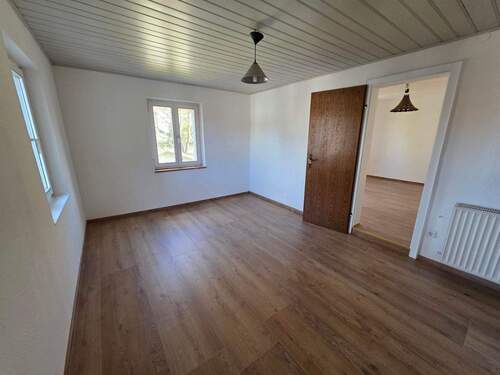 Schlafzimmer - Etagenwohnung mit 36,00 m&sup2; in Weihenzell zur Miete