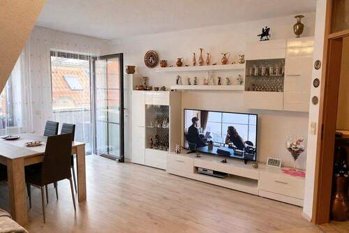 Wohnen - 2 Zimmer Einfamilienhaus zum Kaufen in Wassertrüdingen