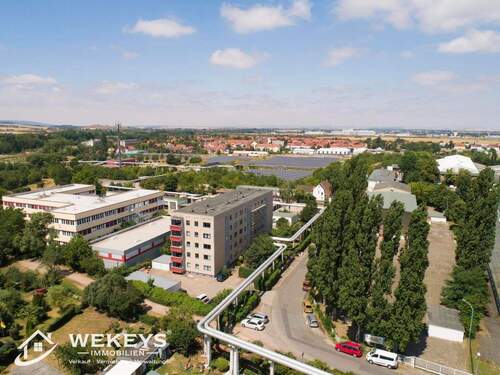 Aussenansicht - 3 Raum-Wohnung mit Balkon - 620,00&nbsp;EUR Kaltmiete, ca.&nbsp; 69,50&nbsp;m&sup2;&nbsp;Wohnfl&auml;che