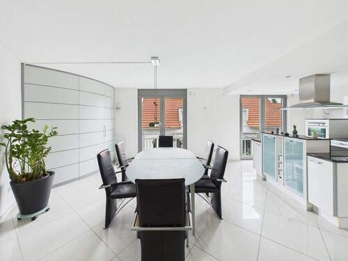 einladender Essbereich - 3 Zimmer Etagenwohnung zur Miete in Mainz