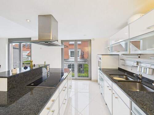 hochwertige Küche - 3 Zimmer Etagenwohnung in Mainz